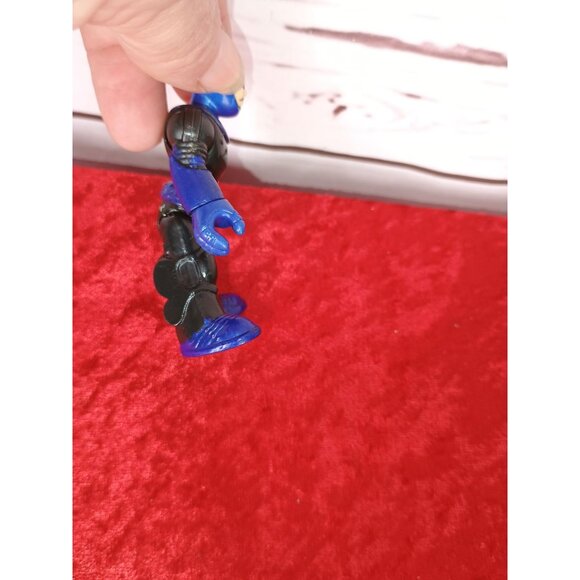 Fisher-Price Imaginext Castle Blue Black Knight Figure - Picture 3 of 5